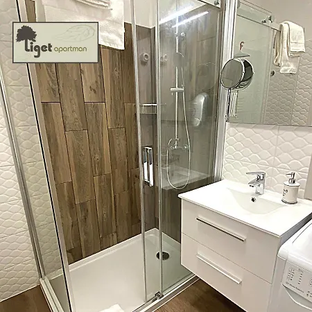 Liget Heviz Apartman Exterior photo
